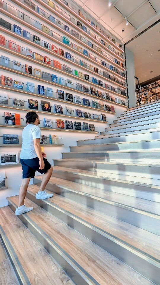 您的企業為未來做好準備了嗎？

許多公司還沒有為數據化、人工智能、電子商務等做好準備。不要讓預算限制拖慢您的公司和員工的步伐。

我經常聽到老闆們說：「如果我們有預算的話……」但漫無目的地等待卻沒有任何結果，等待只會讓你離目標越來越遠， 人生是一步步進步的。 

將您的預算分成幾部分， 制定明確的計劃，繼續並開始前進！

•寫下你的目標
•使用 S.M.A.R.T. 目標
•決定預算
•按季度/月/週劃分
•編號順序，一項一項地執行
•每個月返回再次檢查

#GrowthMatters #likeaboss #InvestInYourTeam